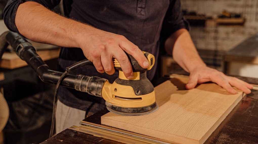 how-to-sand-furniture-for-staining-comprehensive-4-step-guide-zimsanders