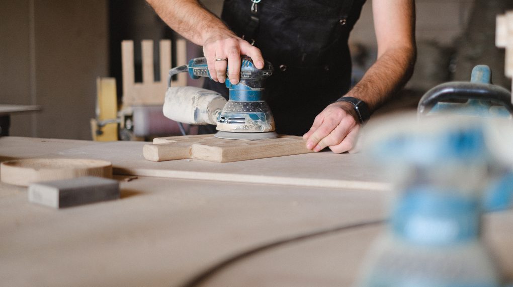 How to Sand Between Coats of Stain A Comprehensive Guide Zimsanders